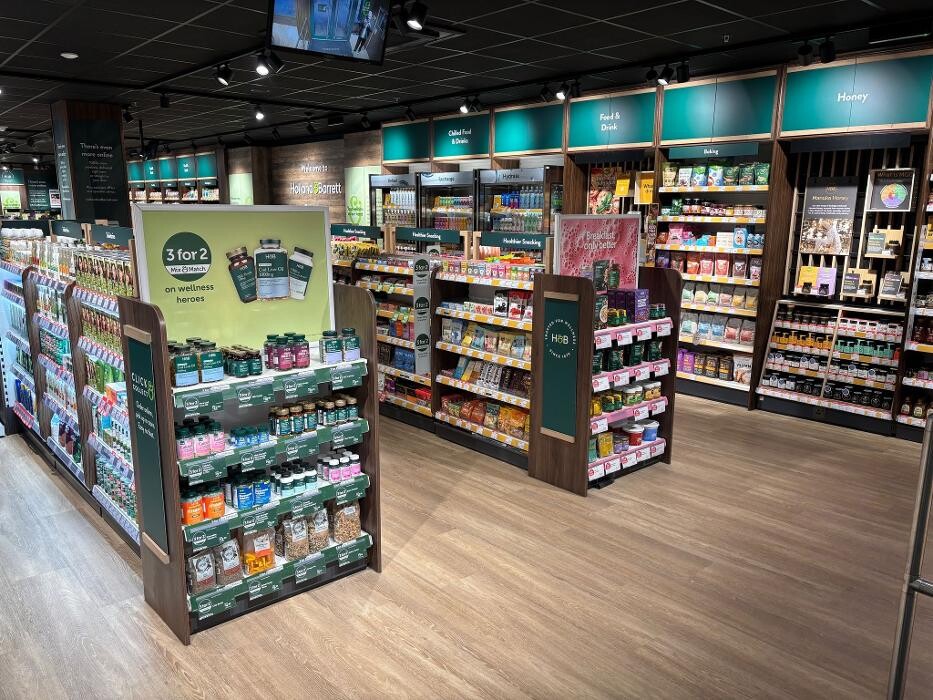 Images Holland & Barrett - Colchester