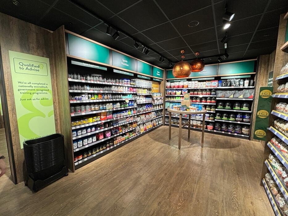 Images Holland & Barrett - Cambridge Lion Yard