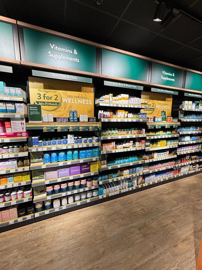 Images Holland & Barrett - Cambridge Lion Yard