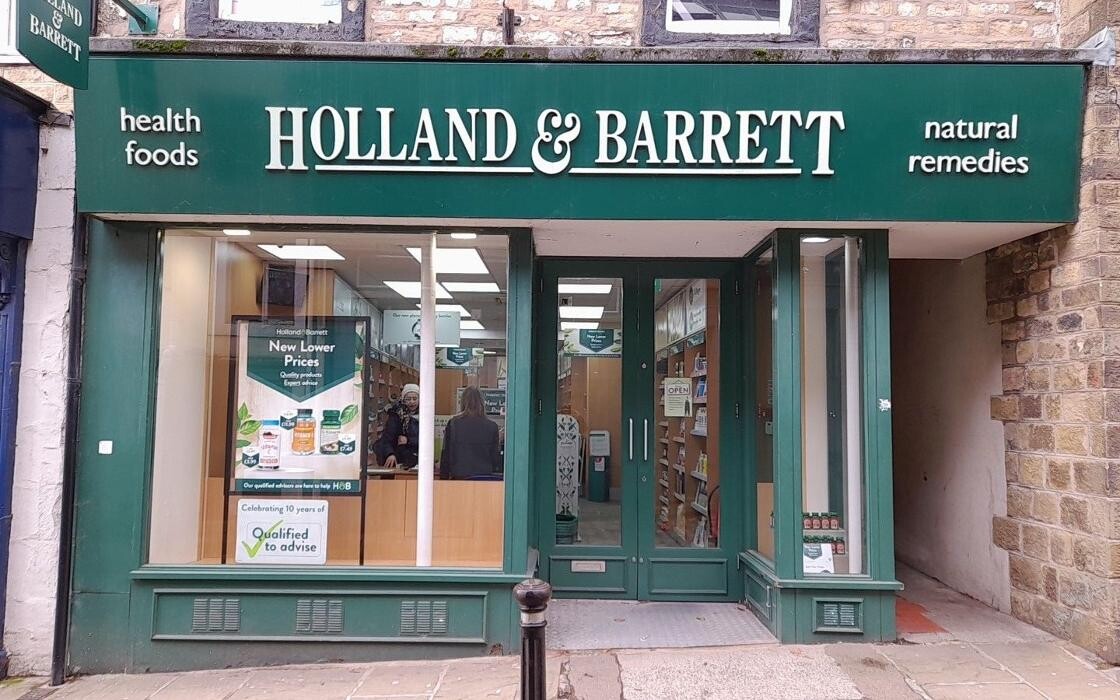 Images Holland & Barrett - Skipton
