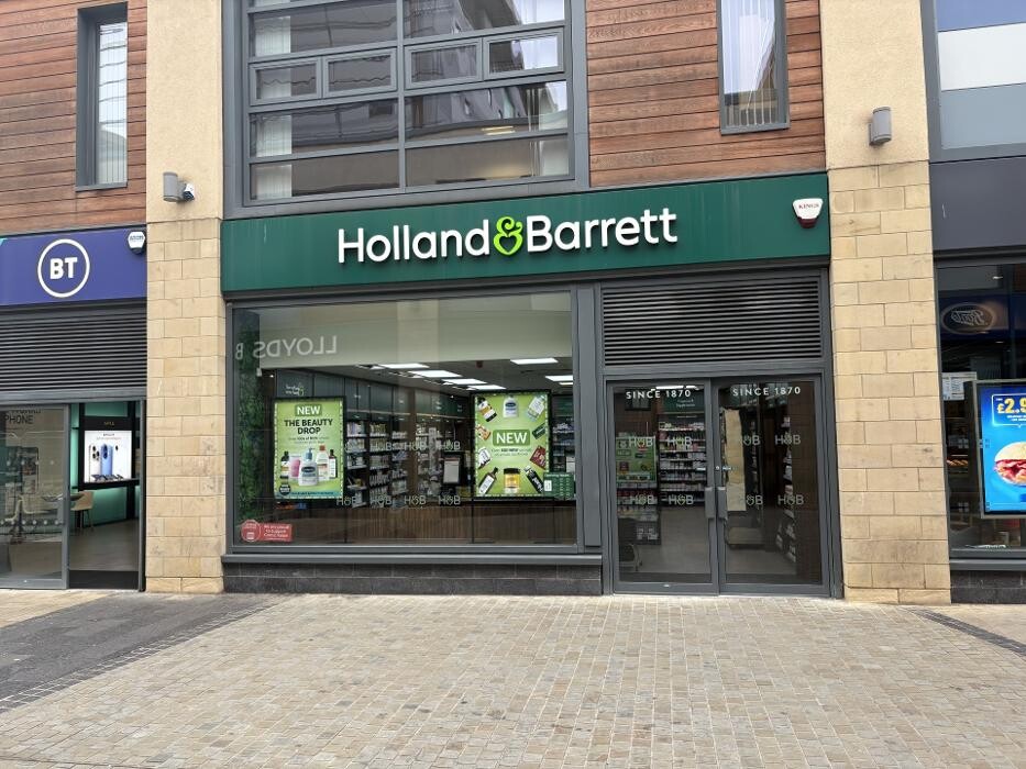 Images Holland & Barrett - Gateshead