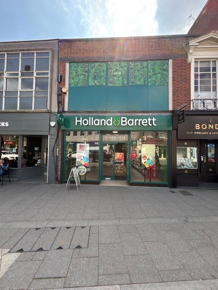 Images Holland & Barrett - Brentwood