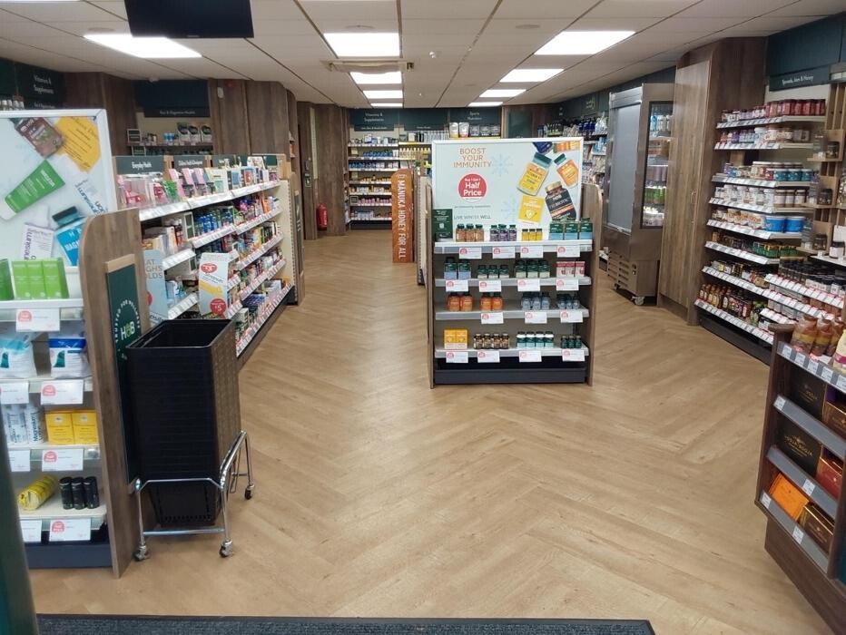 Images Holland & Barrett - Northwich