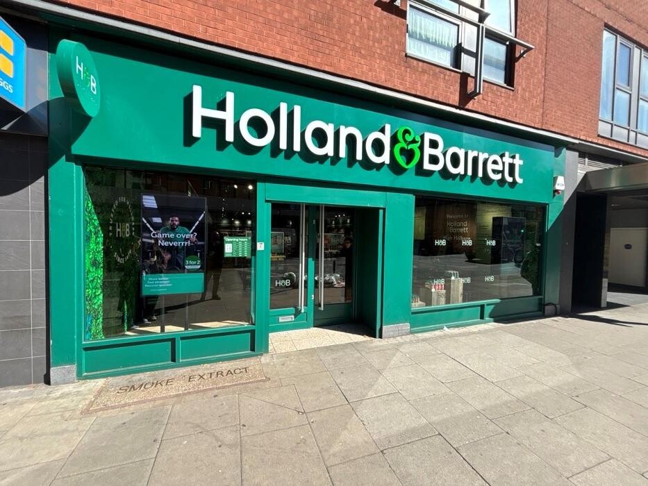 Images Holland & Barrett - Chancery Lane