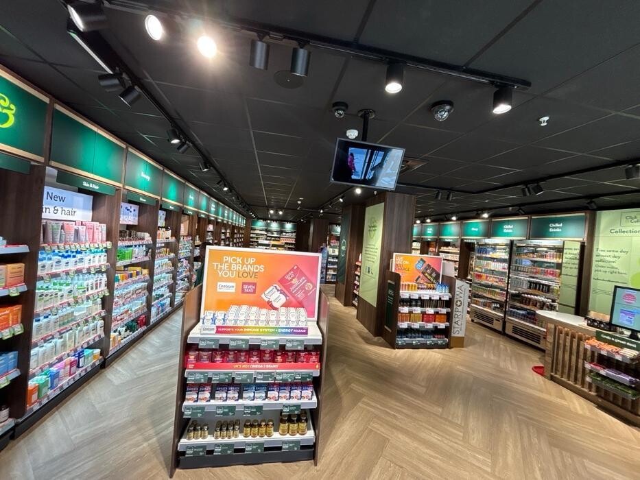 Images Holland & Barrett - Chancery Lane
