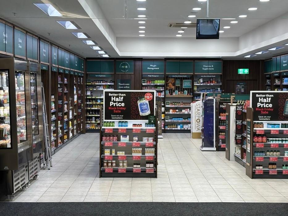 Images Holland & Barrett - Nottingham Victoria