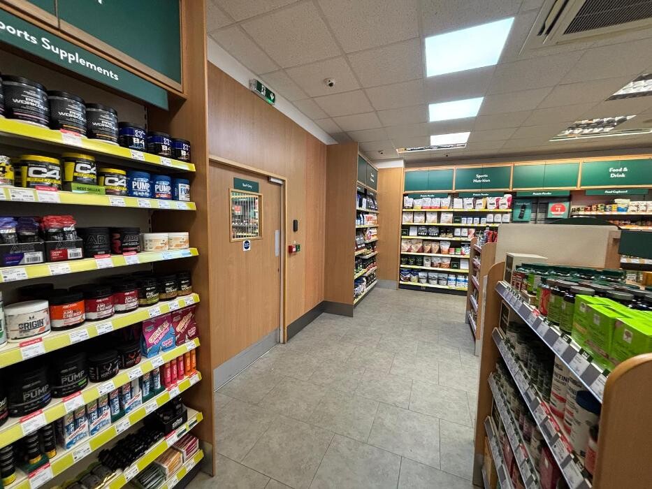 Images Holland & Barrett - Ely