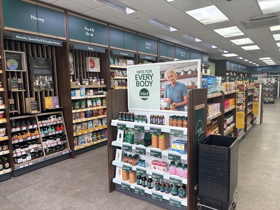 Images Holland & Barrett - Newport