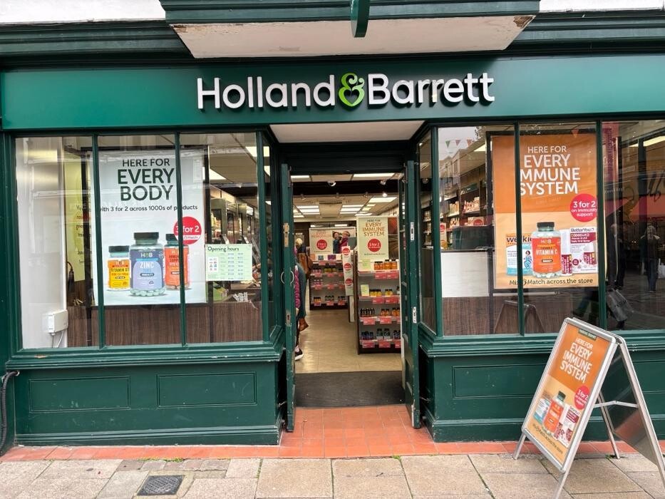 Images Holland & Barrett - Canterbury