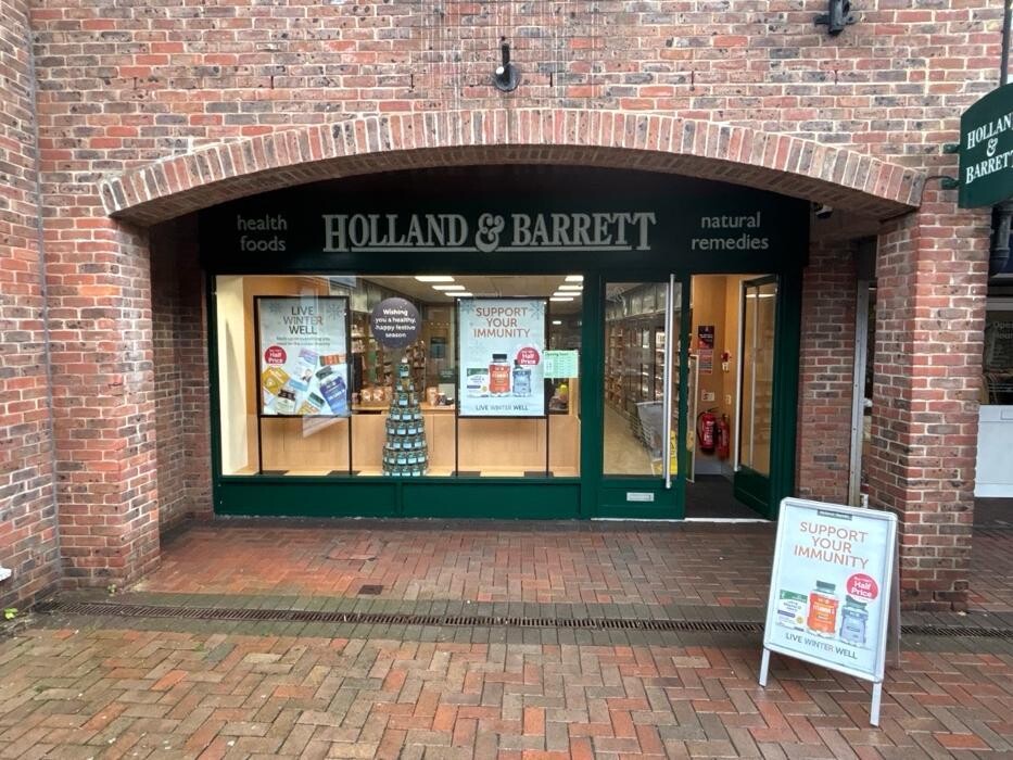 Images Holland & Barrett - Witham