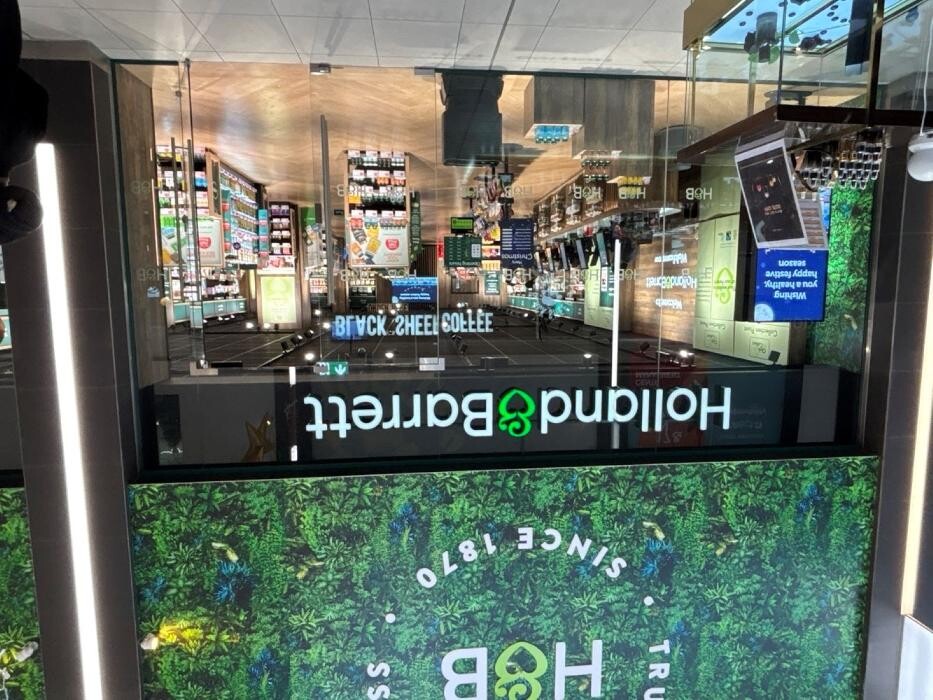 Images Holland & Barrett - Walthamstow