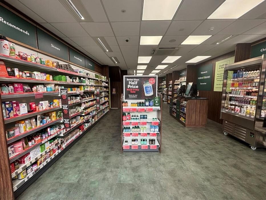 Images Holland & Barrett - Stowmarket