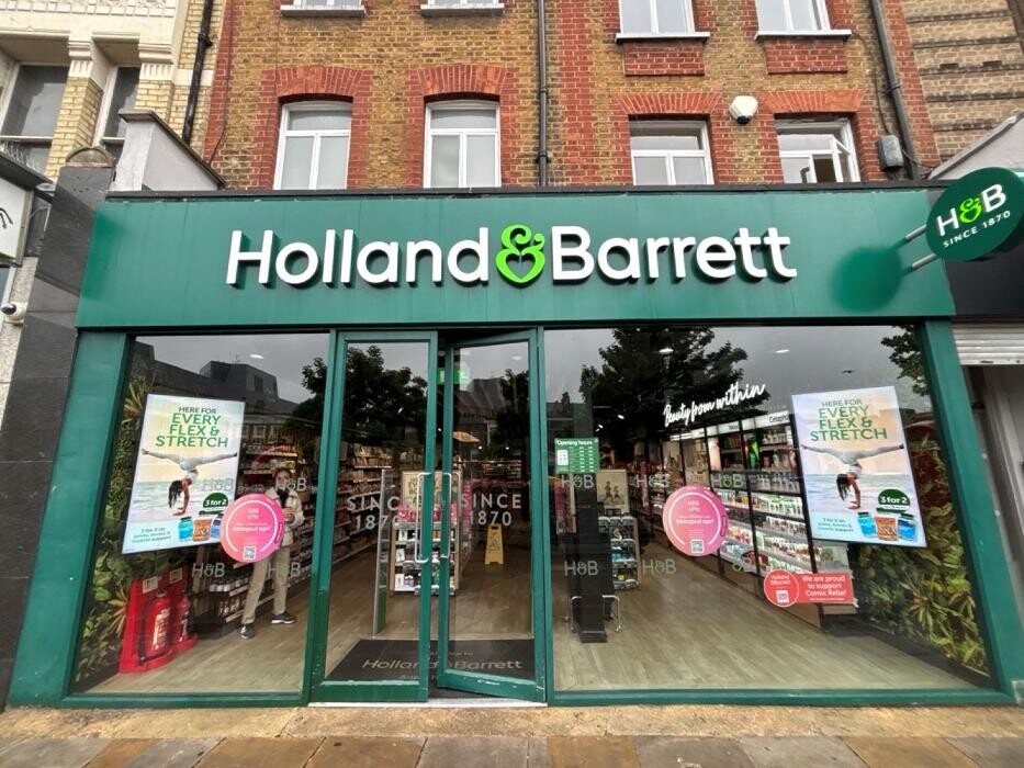 Images Holland & Barrett - Angel Islington