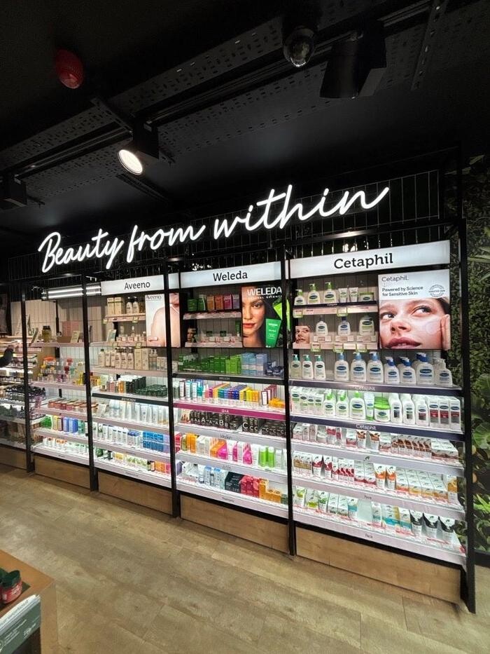 Images Holland & Barrett - Angel Islington