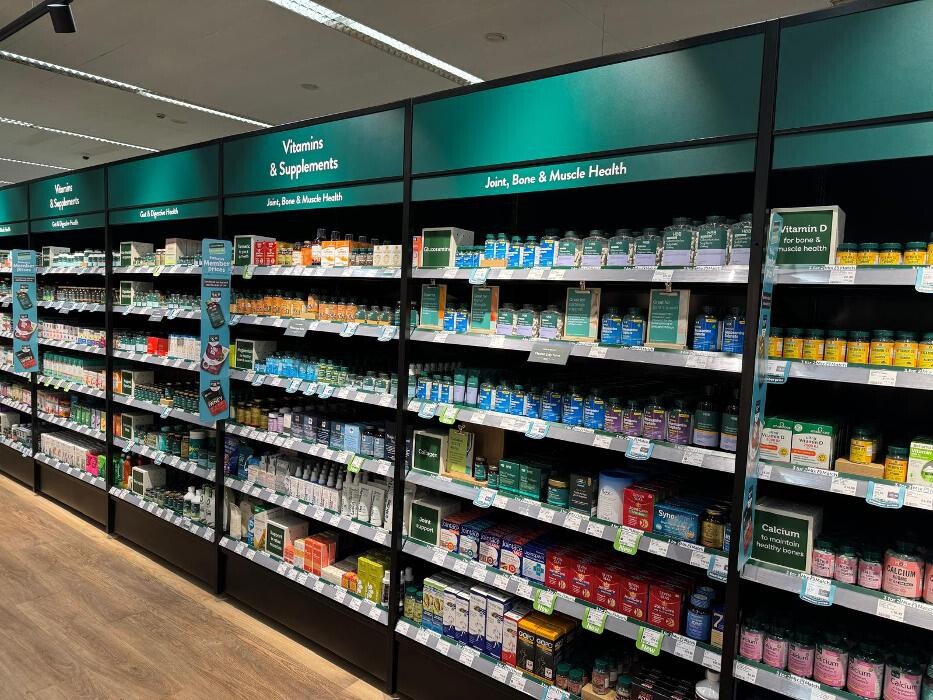 Images Holland & Barrett - Norwich Morrisons