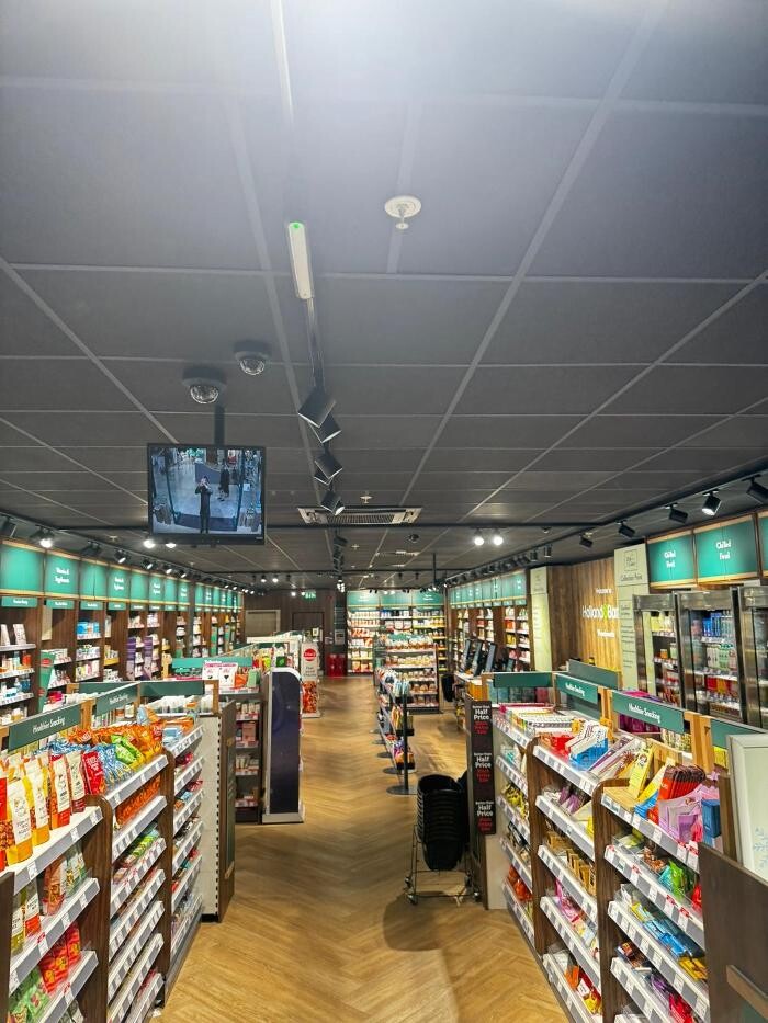 Images Holland & Barrett - Wandsworth