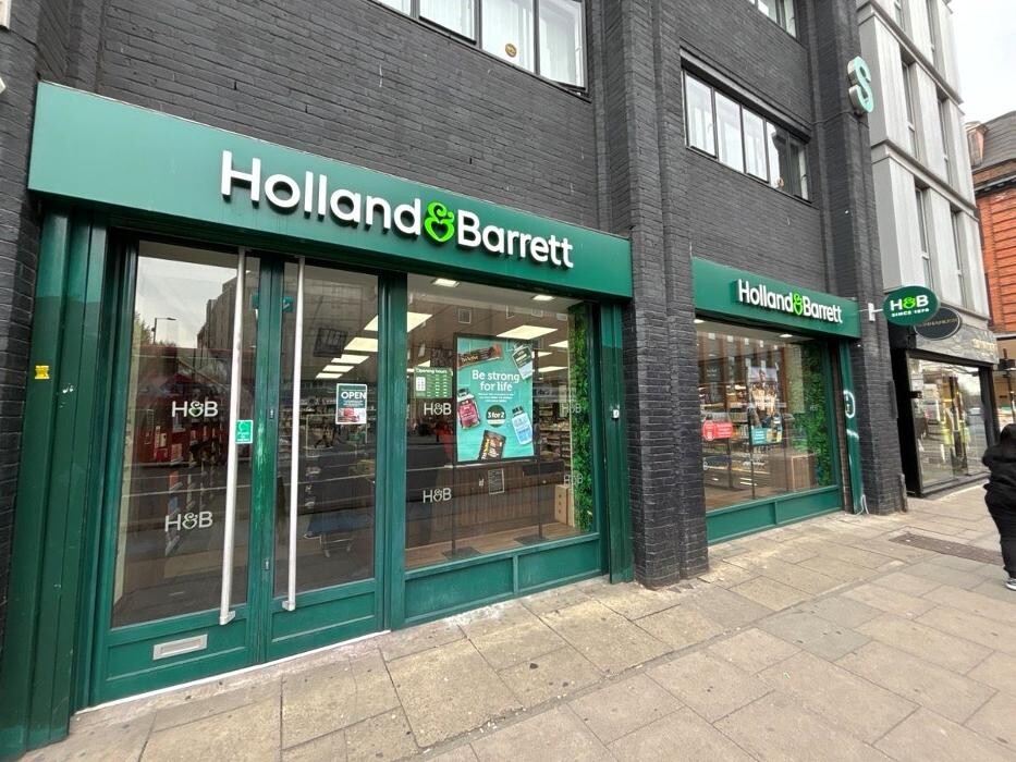 Images Holland & Barrett - Whitechapel