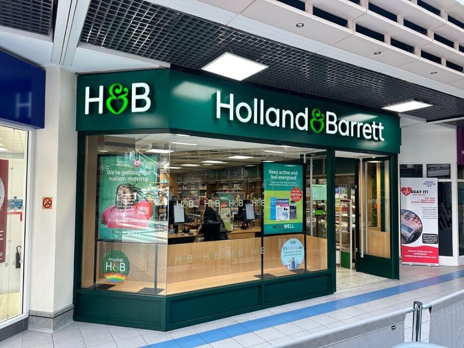 Images Holland & Barrett - Havant