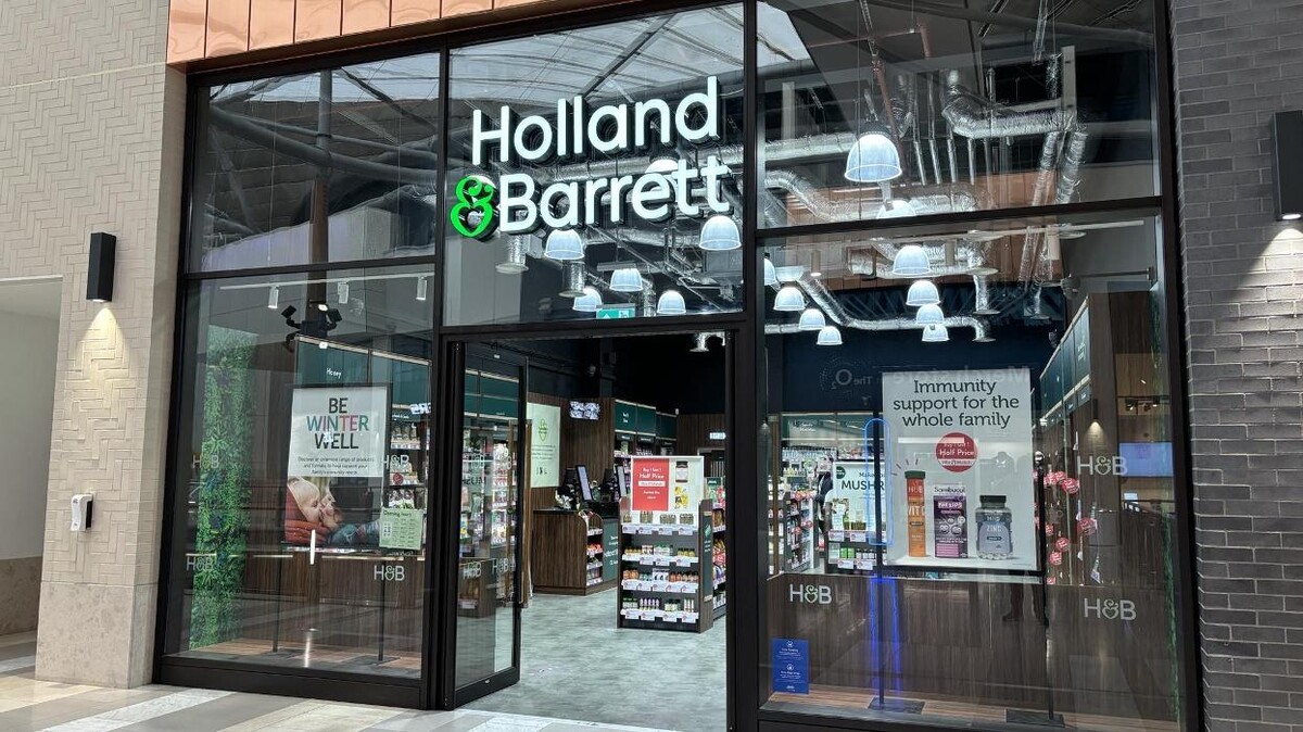 Images Holland & Barrett - O2 Arena Outlet