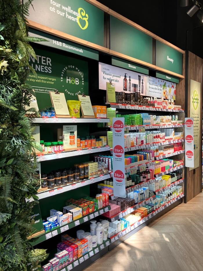Images Holland & Barrett - Brighton