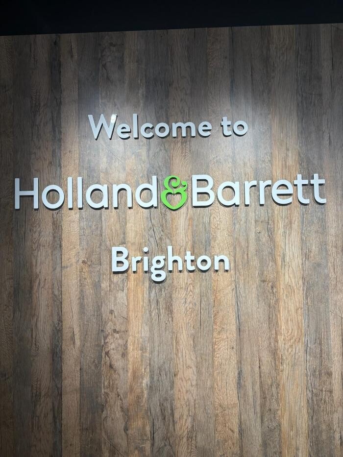 Images Holland & Barrett - Brighton