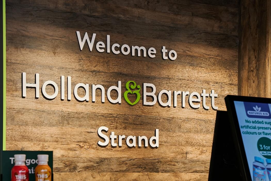 Images Holland & Barrett - Strand