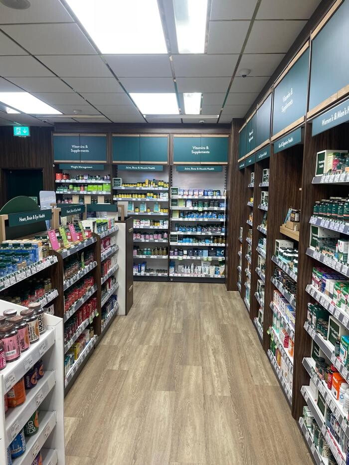 Images Holland & Barrett - Wrexham