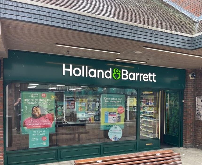 Images Holland & Barrett - Gravesend