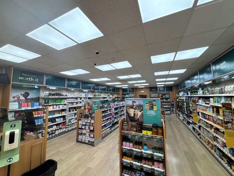 Images Holland & Barrett - Beccles