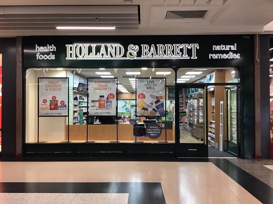 Images Holland & Barrett - Telford
