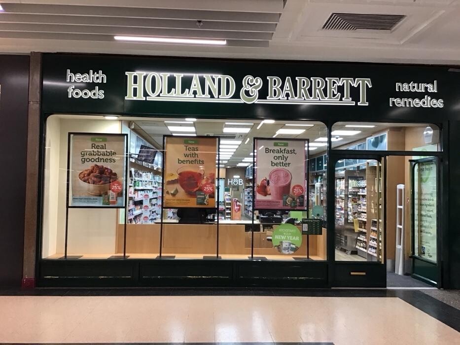 Images Holland & Barrett - Telford