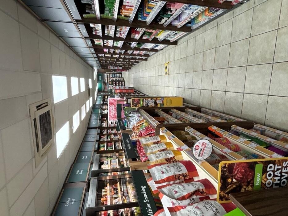 Images Holland & Barrett - Windsor