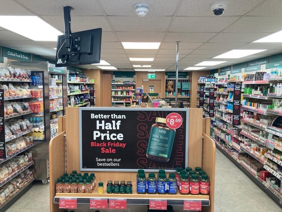 Images Holland & Barrett - Tavistock