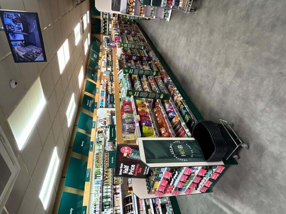 Images Holland & Barrett - Erdington