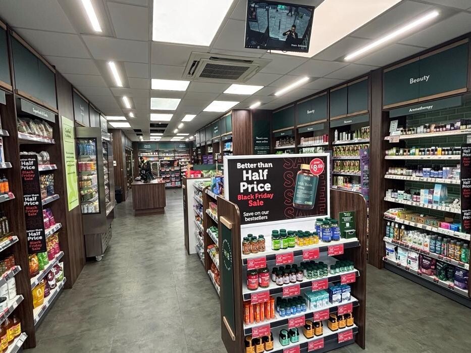 Images Holland & Barrett - Acton