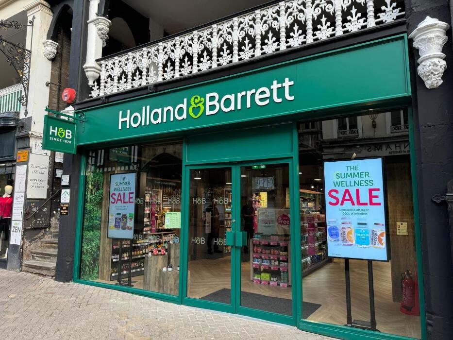 Images Holland & Barrett - Chester