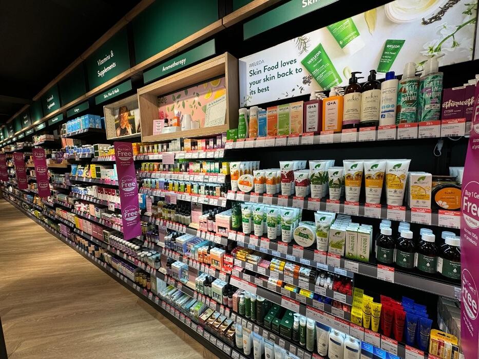 Images Holland & Barrett - Chester