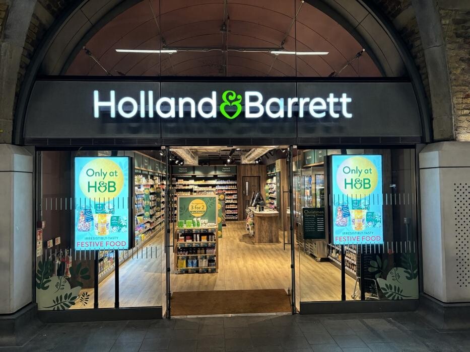 Images Holland & Barrett - London Bridge