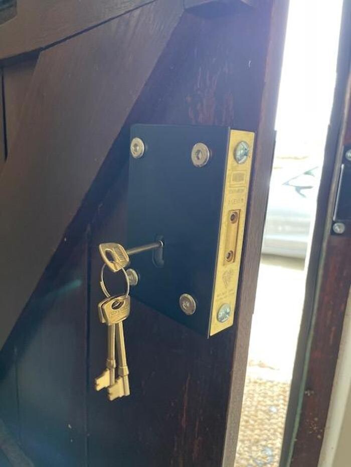 Images Handy Locks Locksmith Chichester
