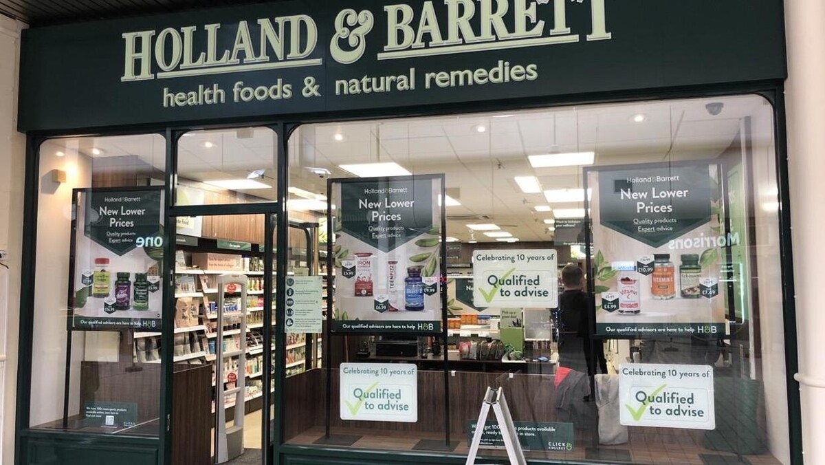 Images Holland & Barrett - Colwyn Bay