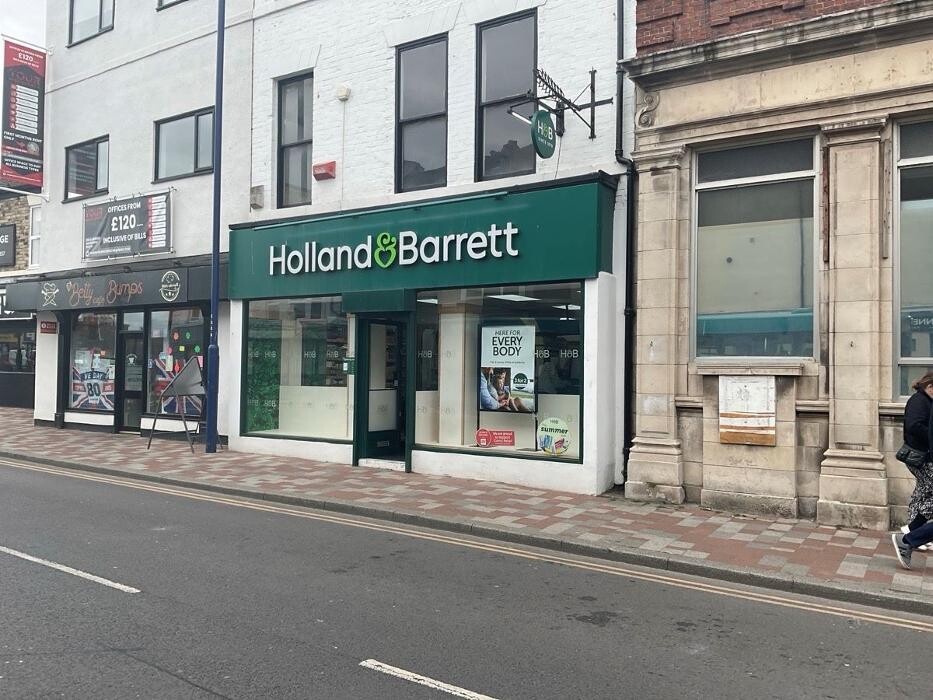 Images Holland & Barrett - Redcar