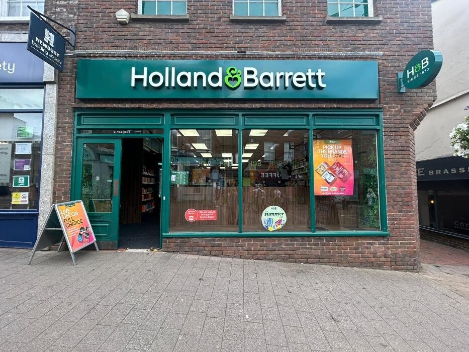 Images Holland & Barrett - Newbury