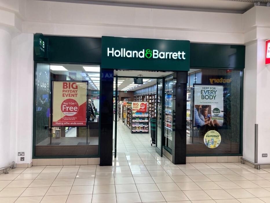 Images Holland & Barrett - Newtownabbey