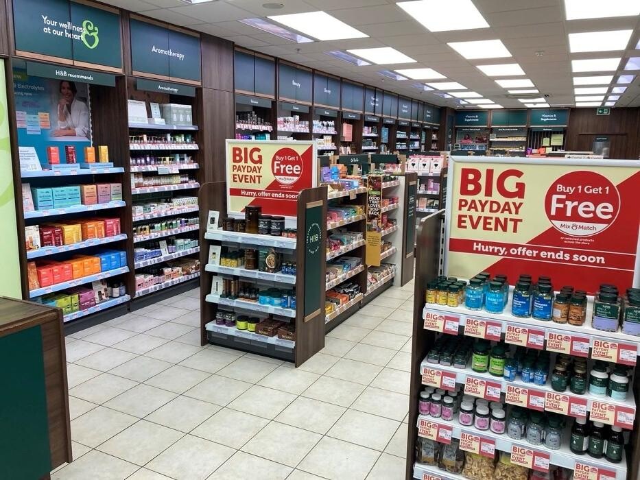 Images Holland & Barrett - Newtownabbey