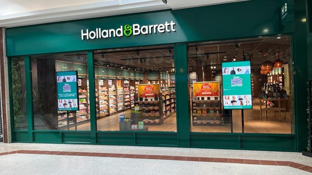 Images Holland & Barrett - Stratford East London