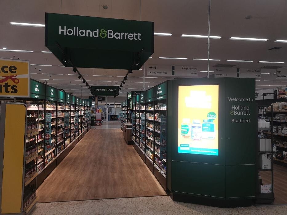 Images Holland & Barrett - Bradford Morrisons
