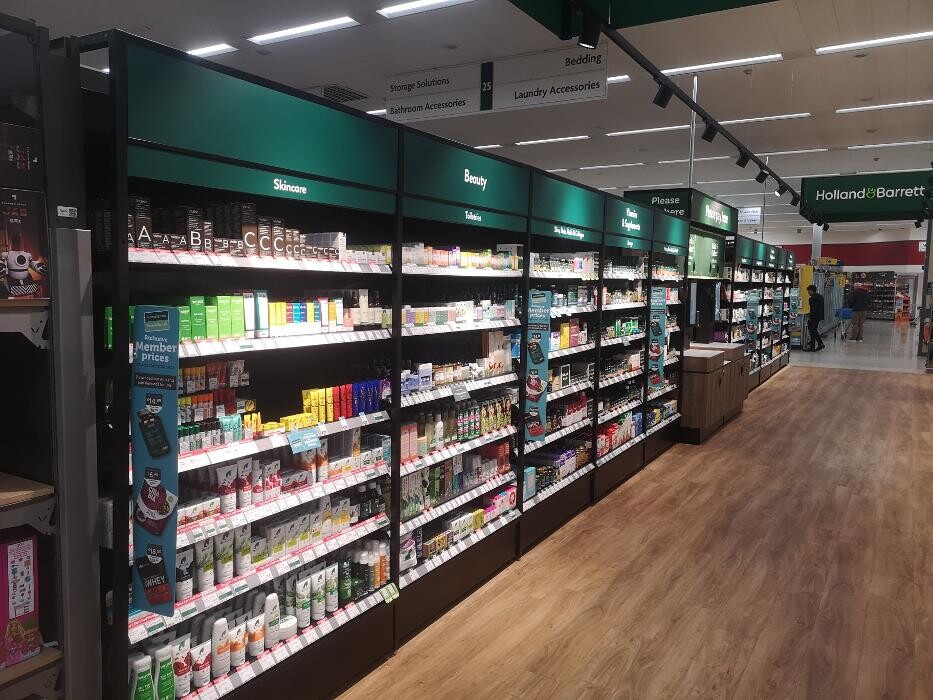 Images Holland & Barrett - Bradford Morrisons