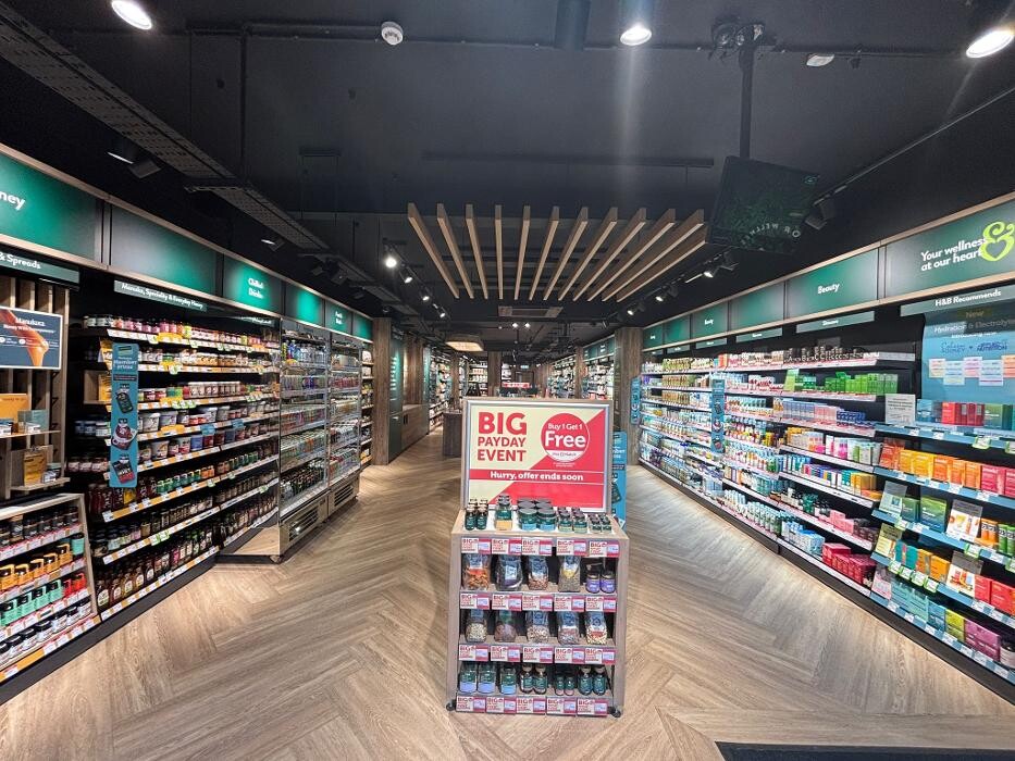 Images Holland & Barrett - West Wickham