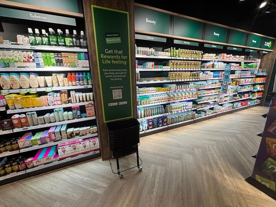 Images Holland & Barrett - West Wickham
