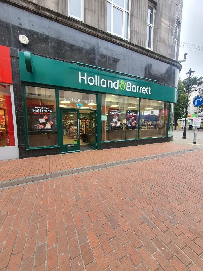 Images Holland & Barrett - Neath